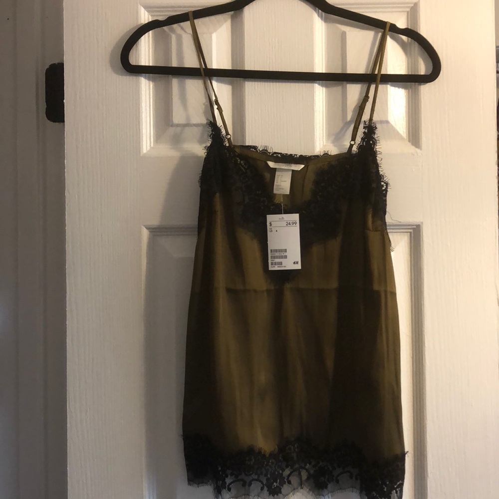 NWT H&M Lace Detail Camisole, Size 4 🎊🎉